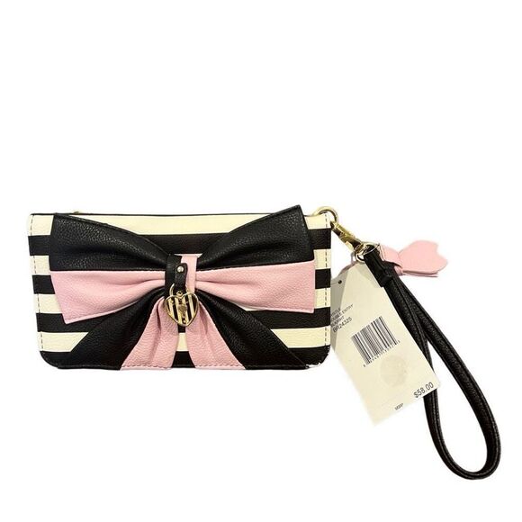 Betsey Johnson Wristlet Wallet NWT lot of 2 - Picture 11 of 11